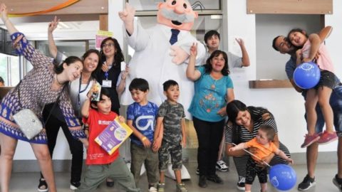 Dr. Simi visita nuestro Hospital