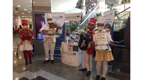 Stand Navideño Solidario en Alto las Condes