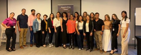 Dra. Cynthia Dabed perfecciona técnica de atención en B-learning de Alineadores KeepSmiling