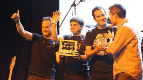 Rockeando con Sentido: De Cops + DJ Chico Pérez en Club Amanda