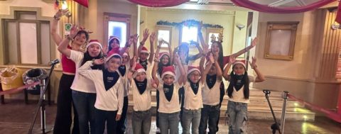 Taller de Coro de Niños realizó su actividad de cierre de año con presentación en KidZania