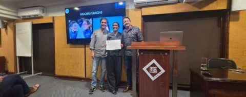 Dra. Alejandra Contreras ingresa a la Sociedad de Cirugía Maxilofacial