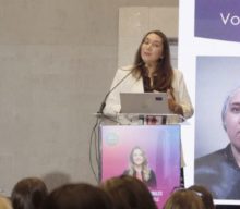 Dra. Erin Balocchi presenta caso clínico de paciente de Fundación Gantz en congreso internacional de medicina estética